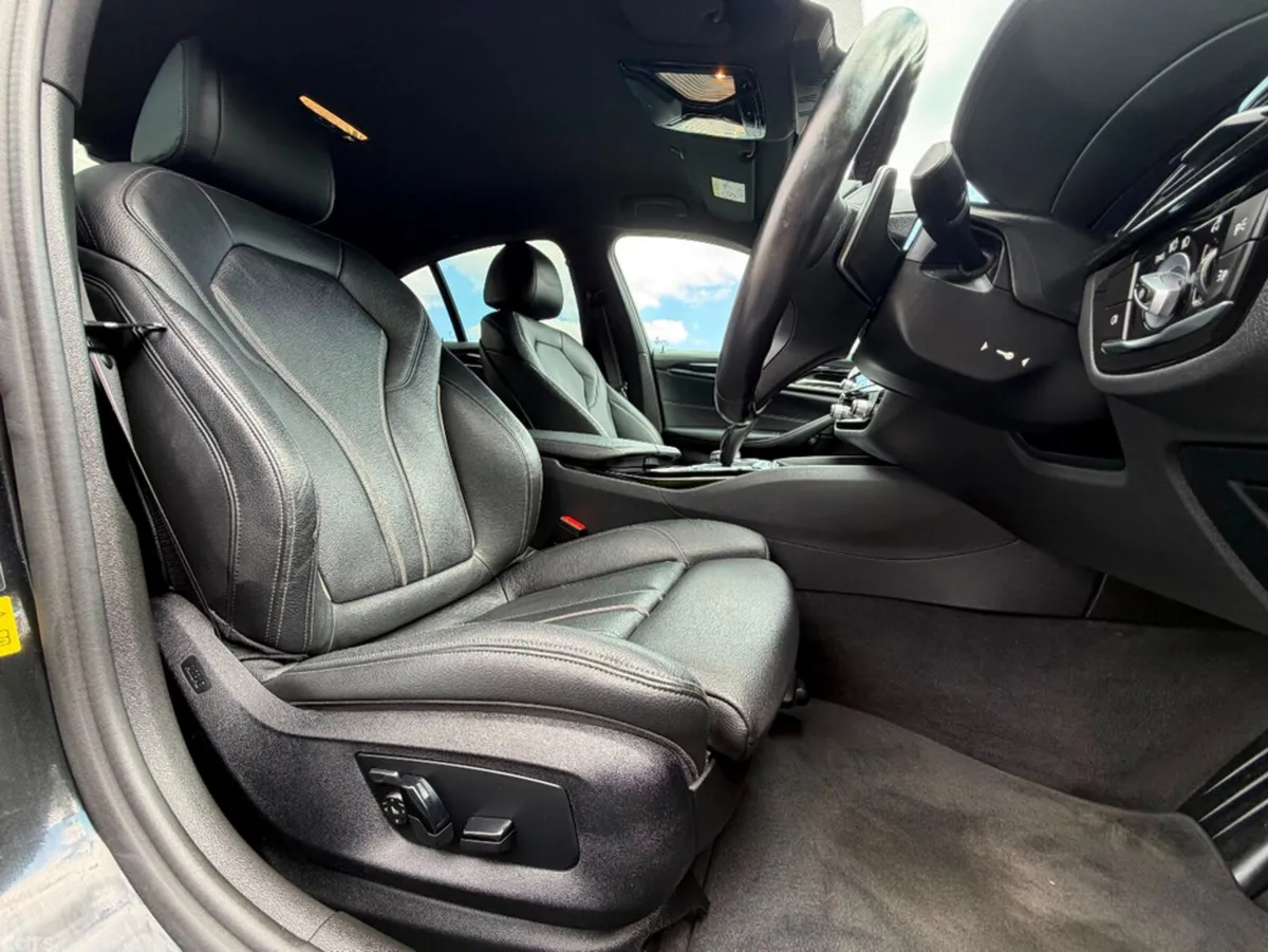 BMW 5-Series Saloon, Petrol Plug-in Hybrid, 2022, Black