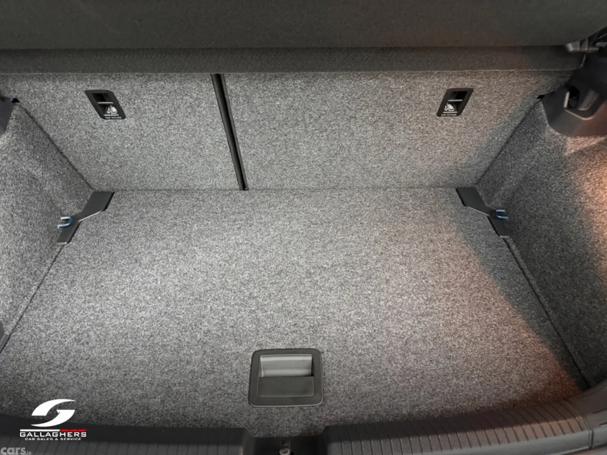 Volkswagen Polo Hatchback, Petrol, 2019, Blue