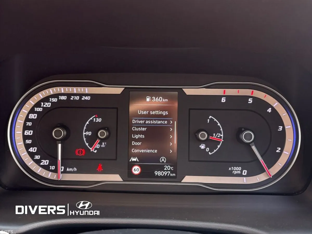 Hyundai Tucson MPV, Diesel, 2023, Red