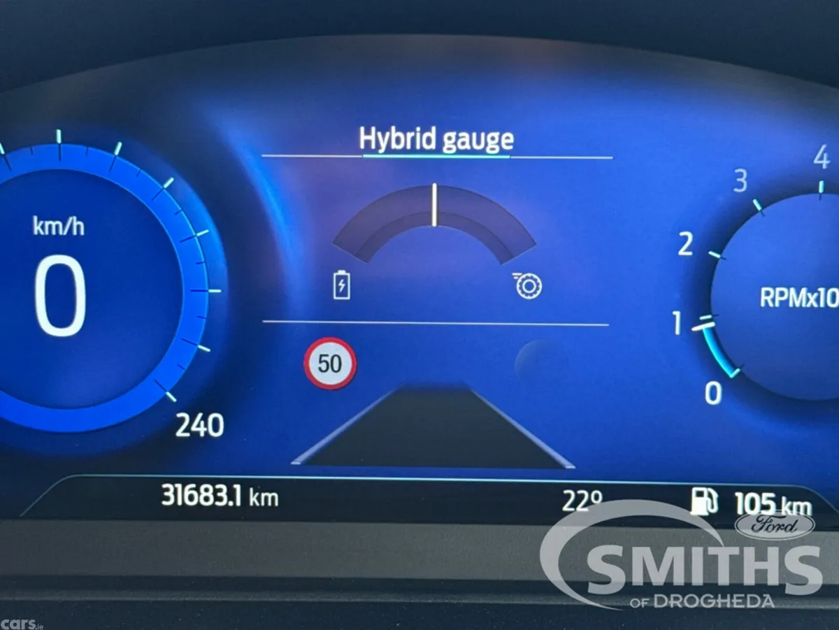 Ford Puma MPV, Petrol Hybrid, 2024, White