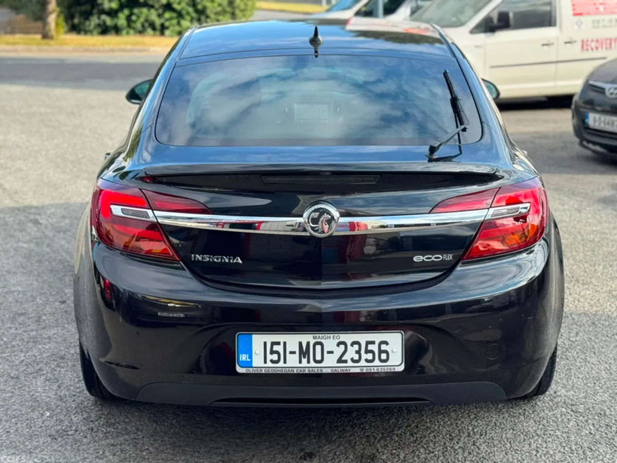 Vauxhall Insignia Hatchback, Diesel, 2015, Black