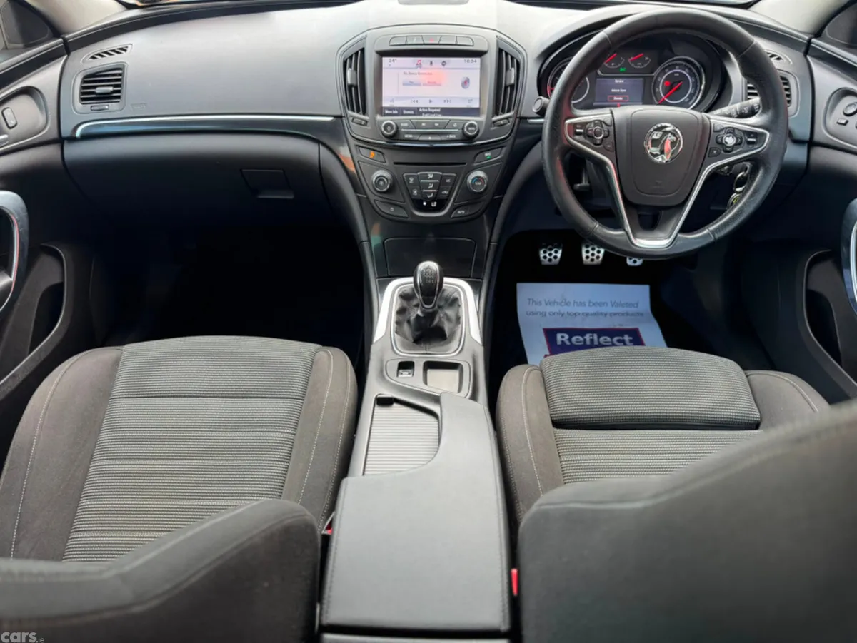 Vauxhall Insignia Hatchback, Diesel, 2015, Black
