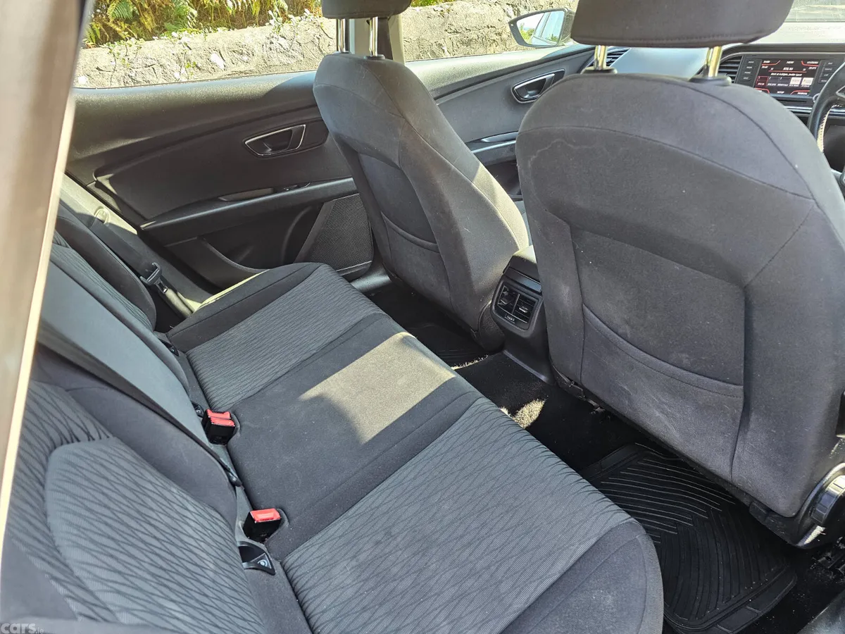 SEAT Leon Hatchback, Diesel, 2014, Black