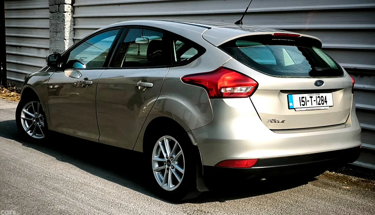Ford Focus Hatchback, Diesel, 2015, Silver