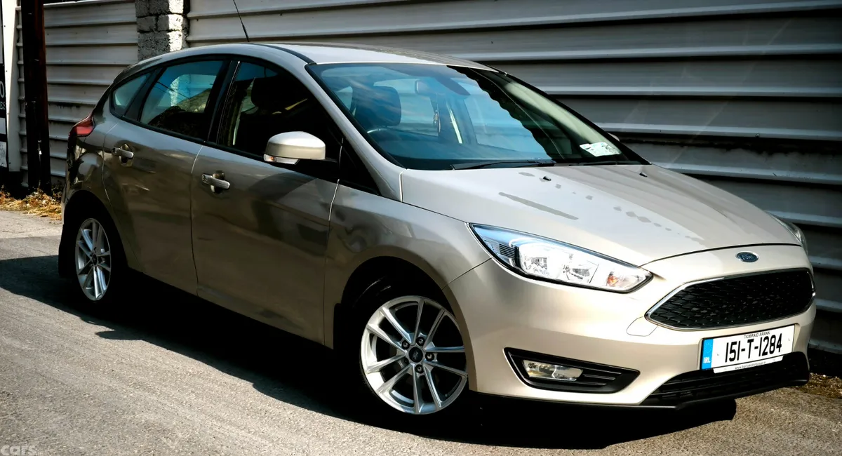 Ford Focus Hatchback, Diesel, 2015, Silver