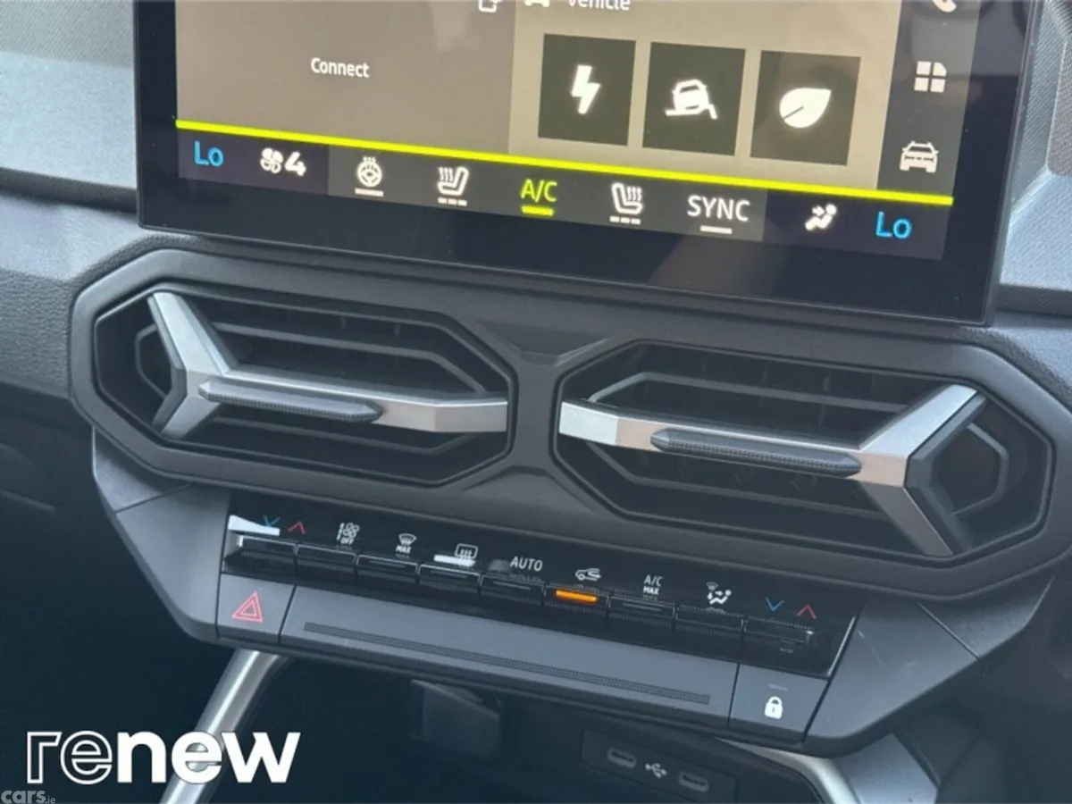 Dacia Bigster SUV, Petrol Hybrid, 2027, Navy