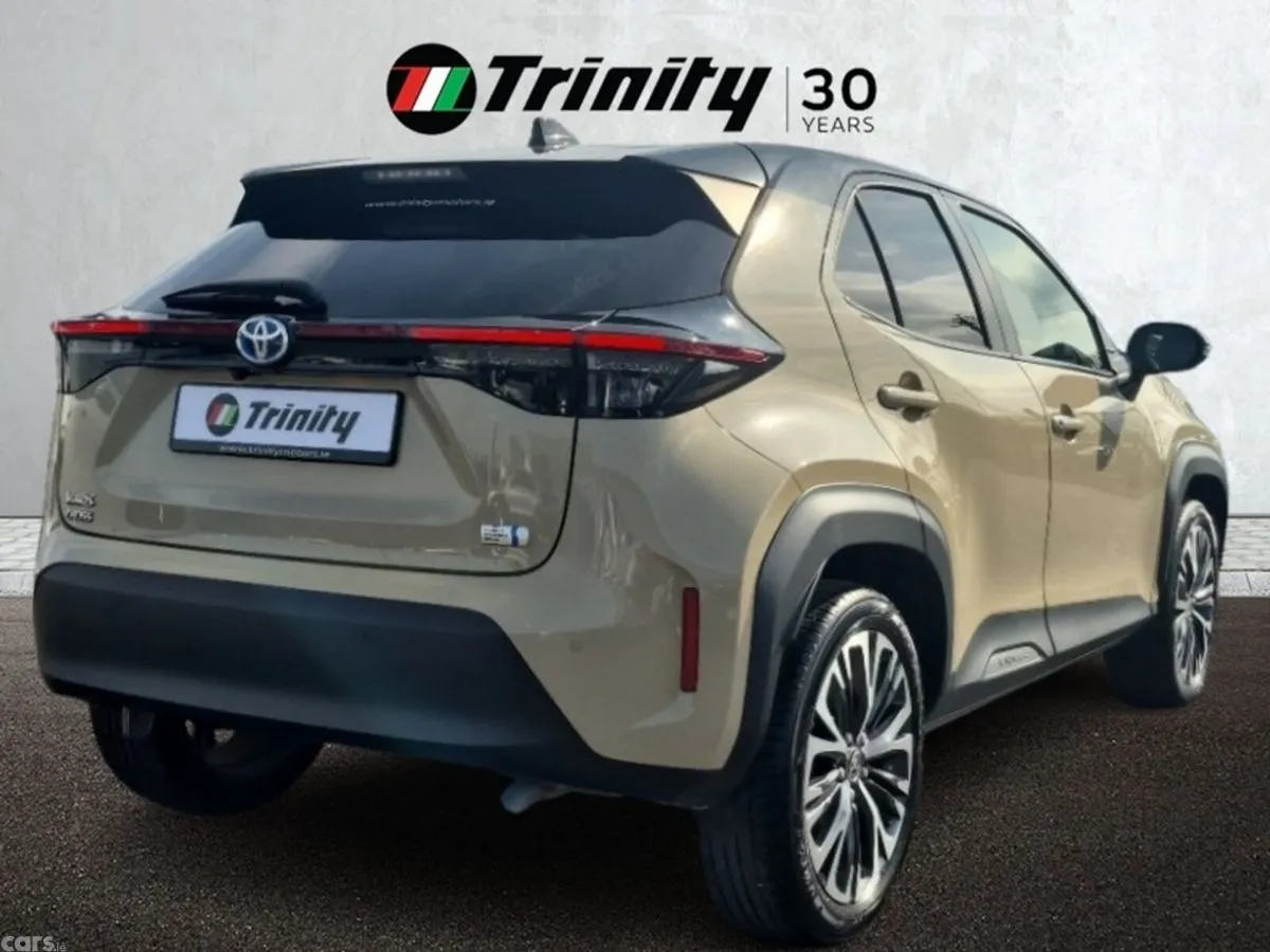 Toyota Yaris Cross SUV, Petrol Hybrid, 2023, Beige