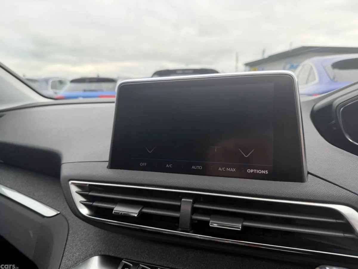 Peugeot 3008 SUV, Diesel, 2021, Grey