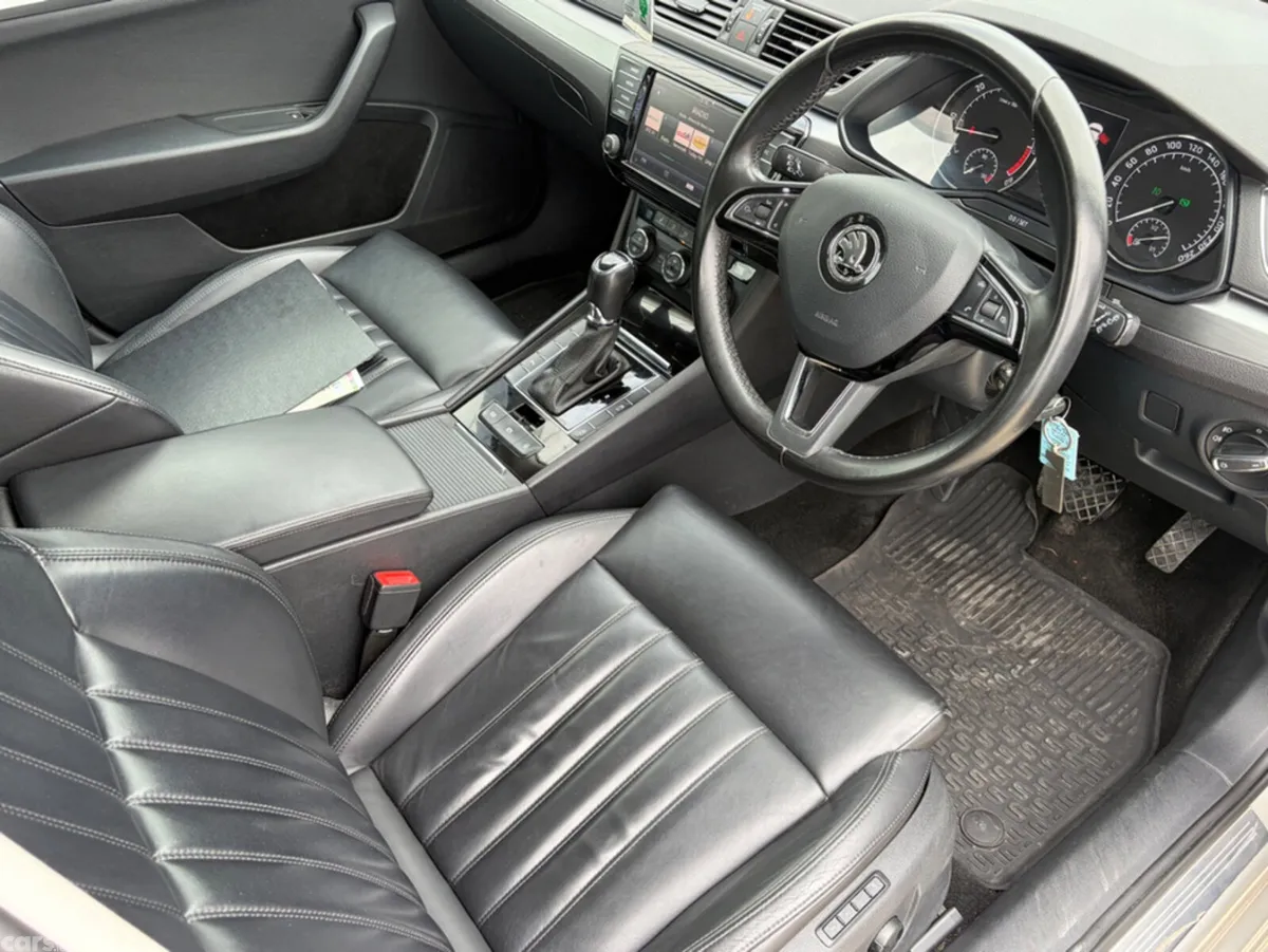 Skoda Superb Estate, Diesel, 2016, Beige