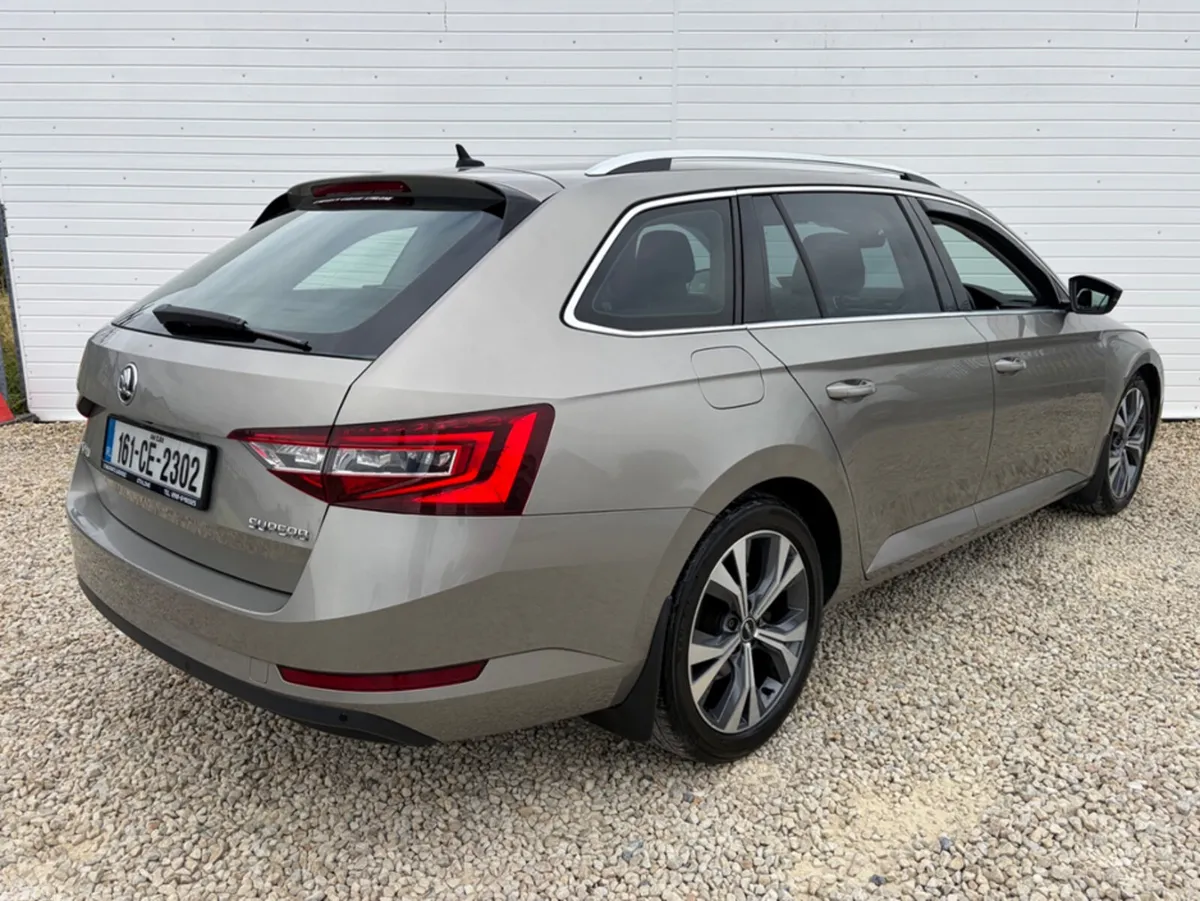 Skoda Superb Estate, Diesel, 2016, Beige