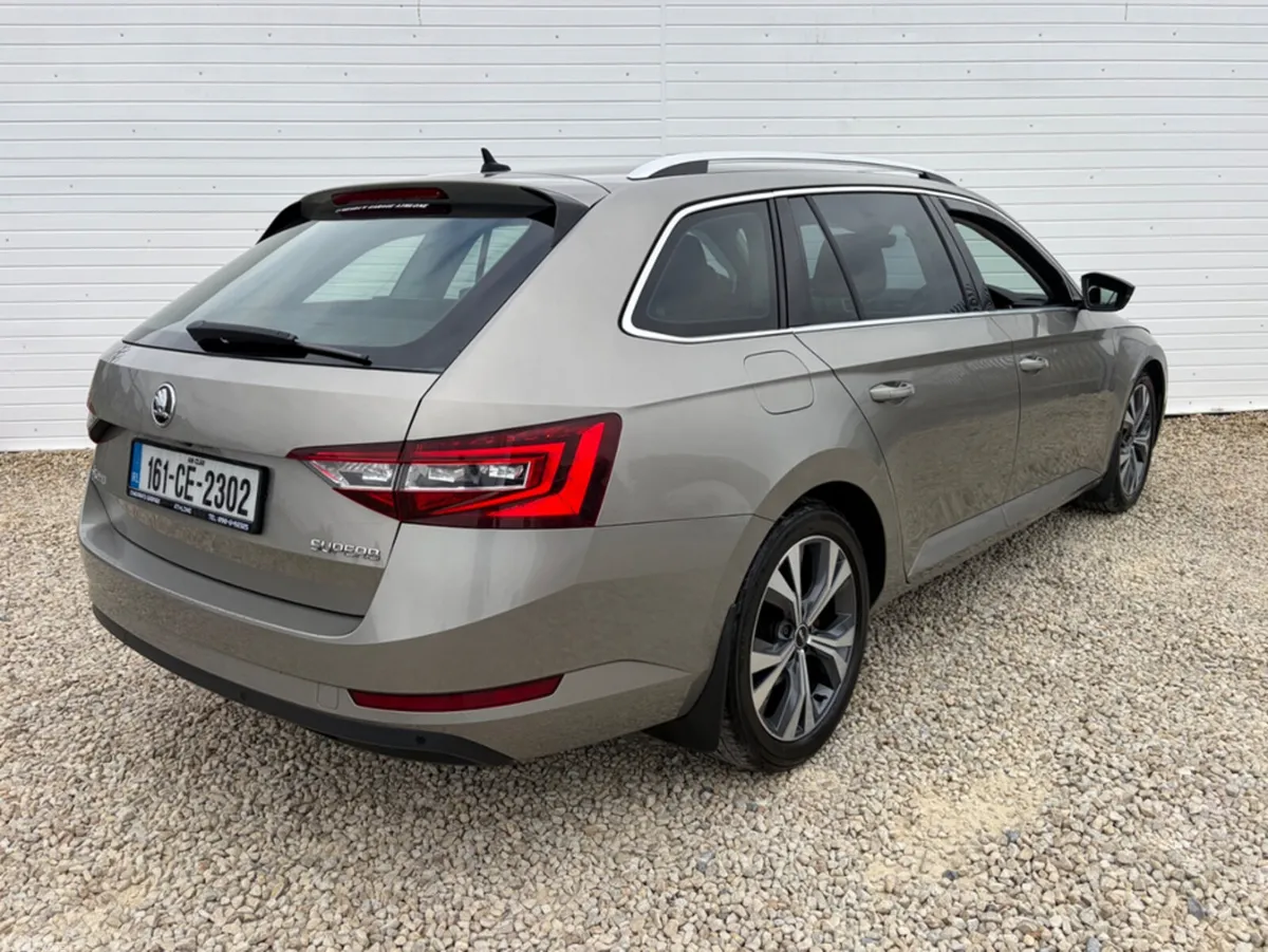Skoda Superb Estate, Diesel, 2016, Beige