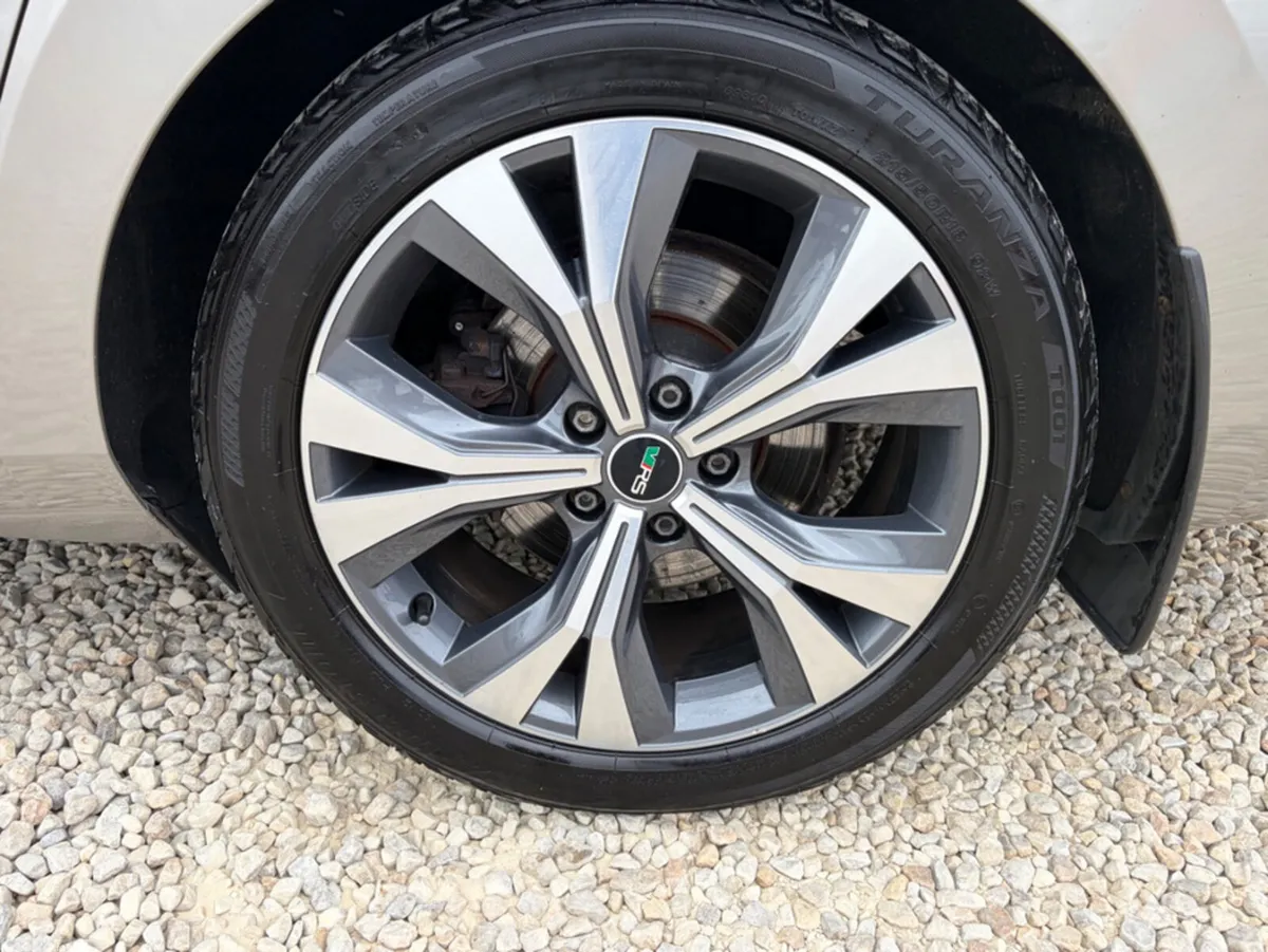 Skoda Superb Estate, Diesel, 2016, Beige