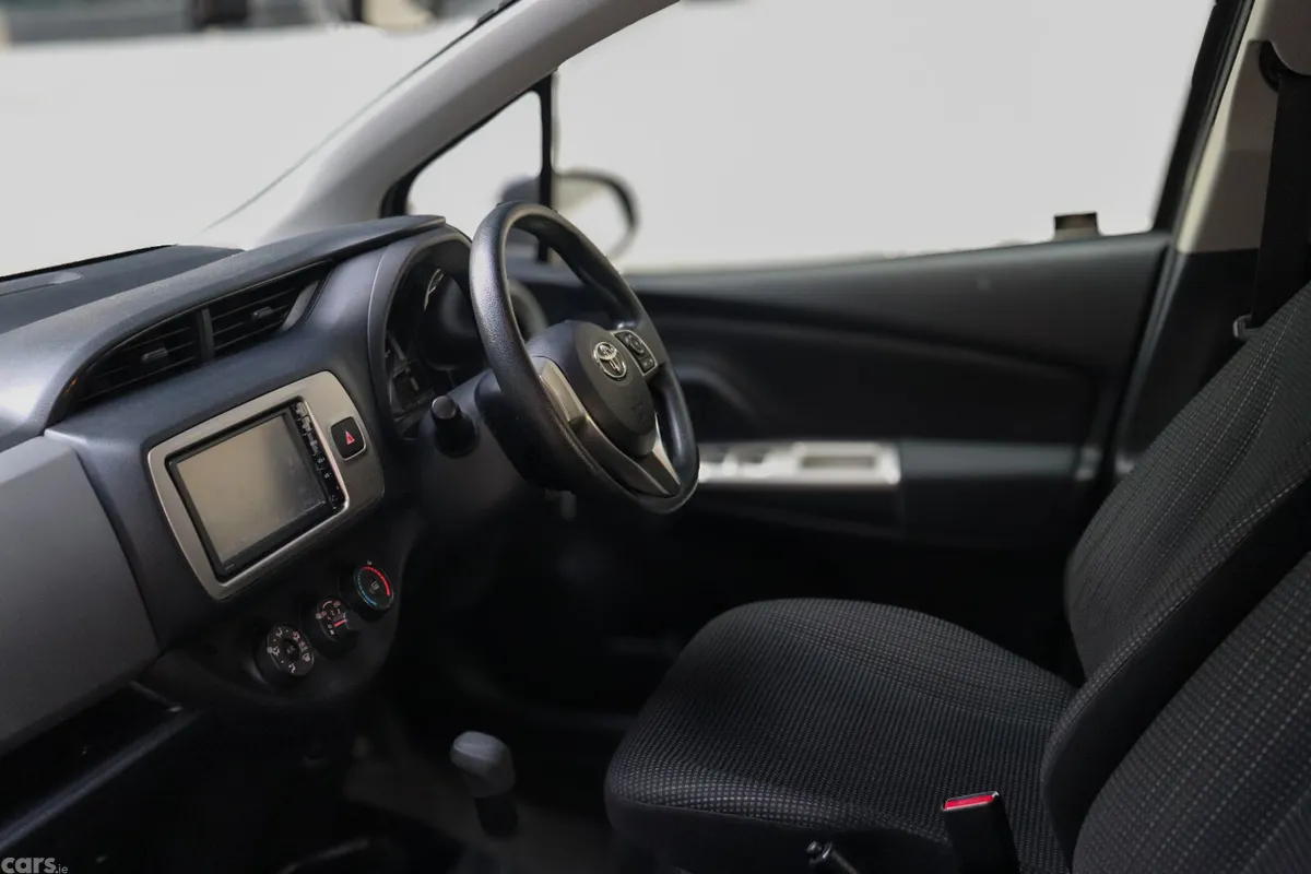 Toyota Vitz Hatchback, Petrol, 2015, Grey