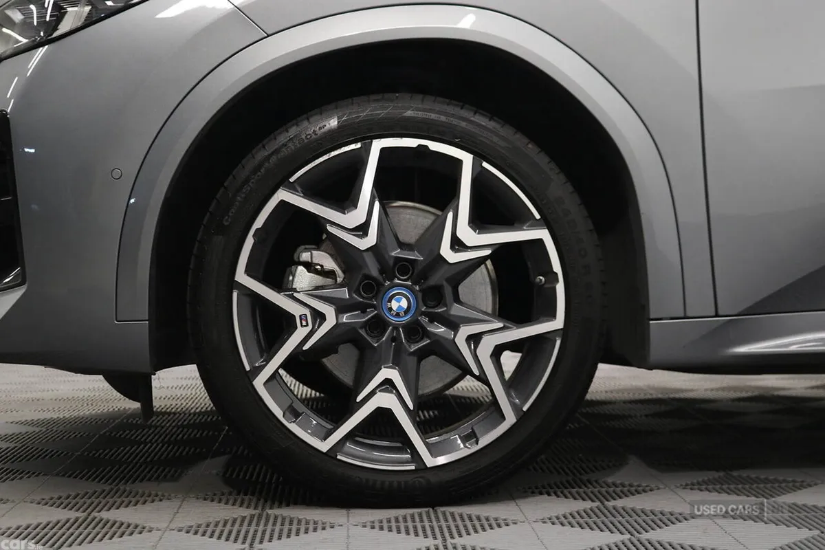BMW iX2 SUV, Electric, 2025, Grey