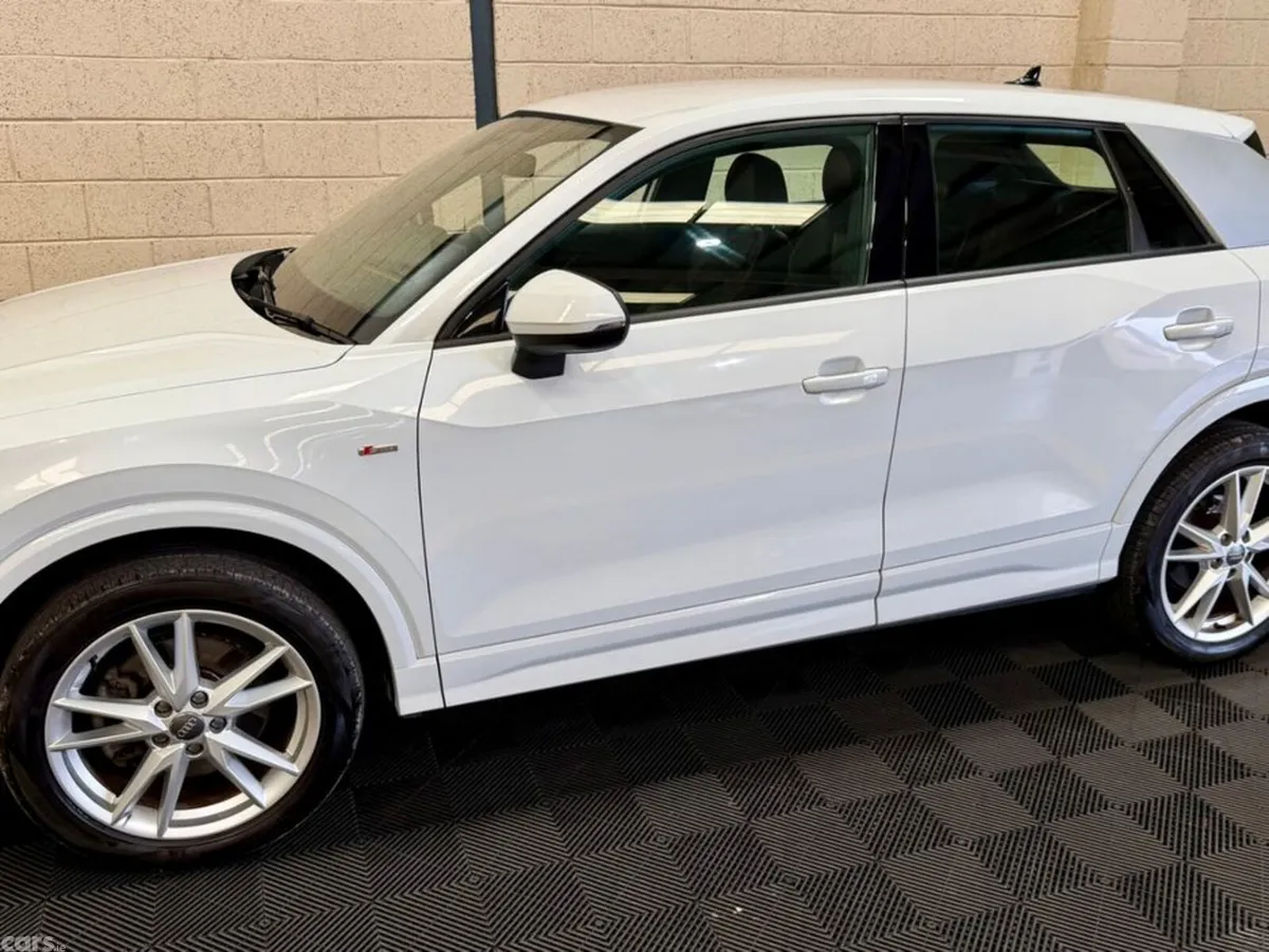 Audi Q2 SUV, Petrol, 2018, White