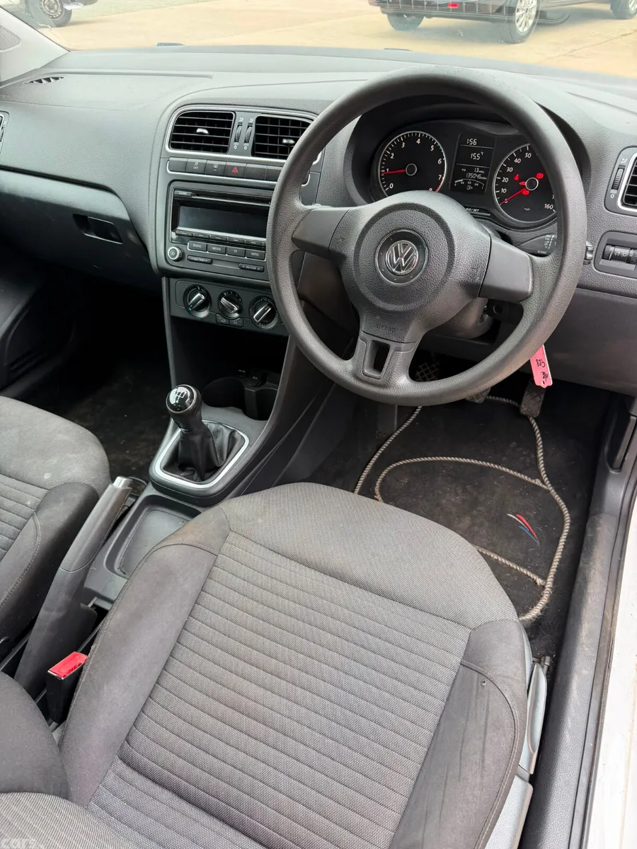 Volkswagen Polo Hatchback, Petrol, 2013, White