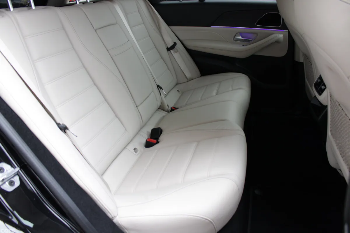 Mercedes-Benz GLE SUV, Diesel Hybrid, 2024, Black