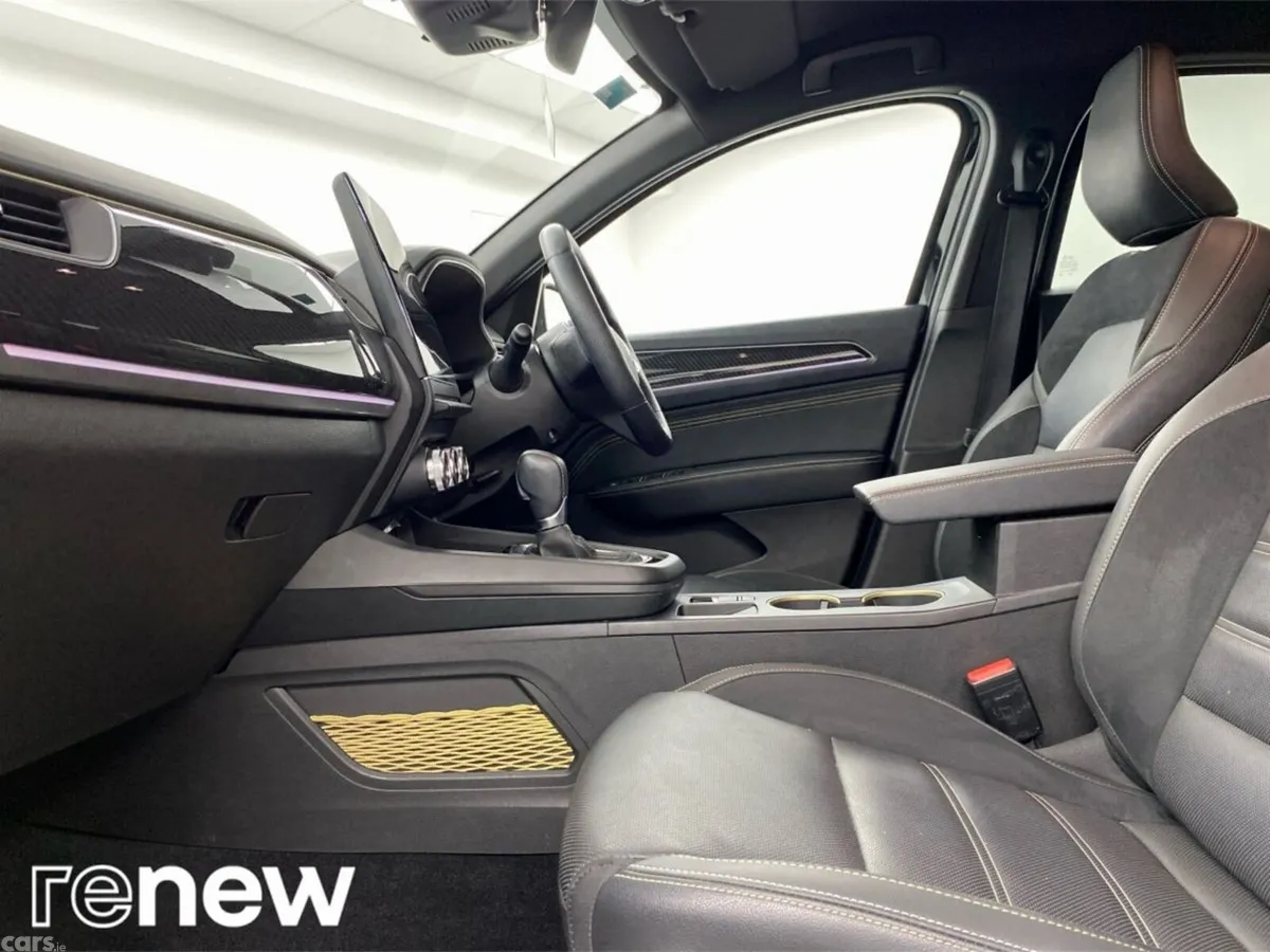 Renault Arkana Hatchback, Petrol, 2023, Black