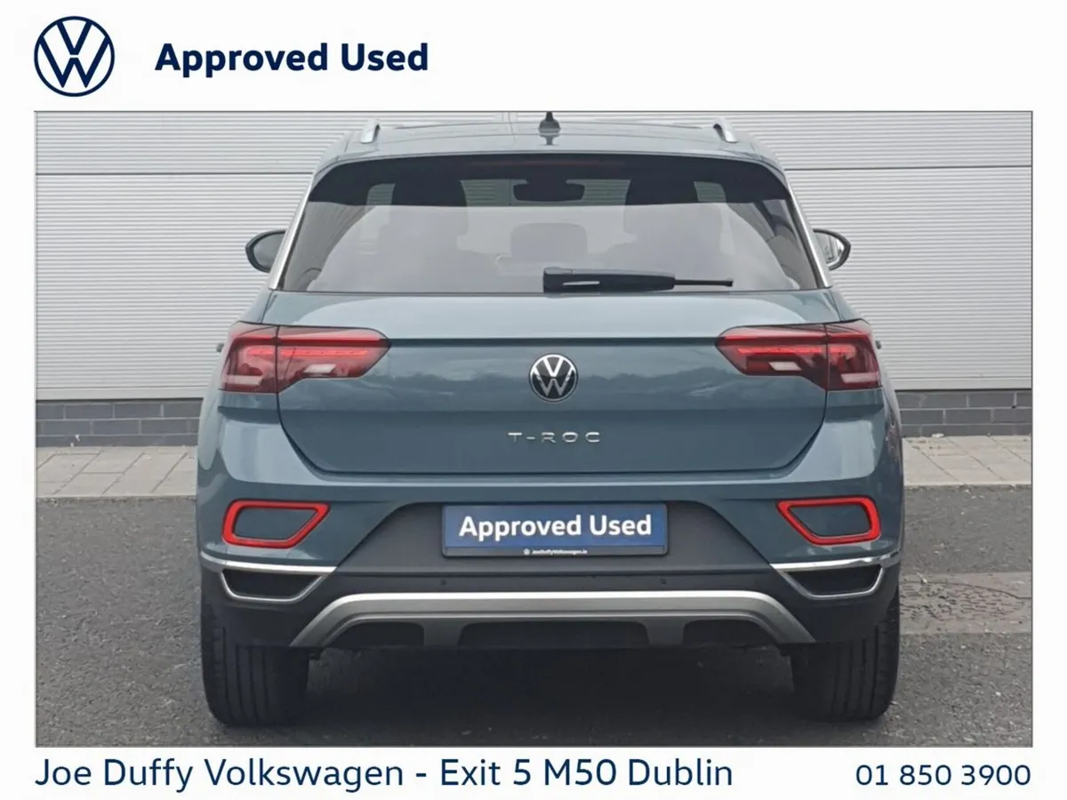 Volkswagen T-Roc SUV, Petrol, 2024, Blue