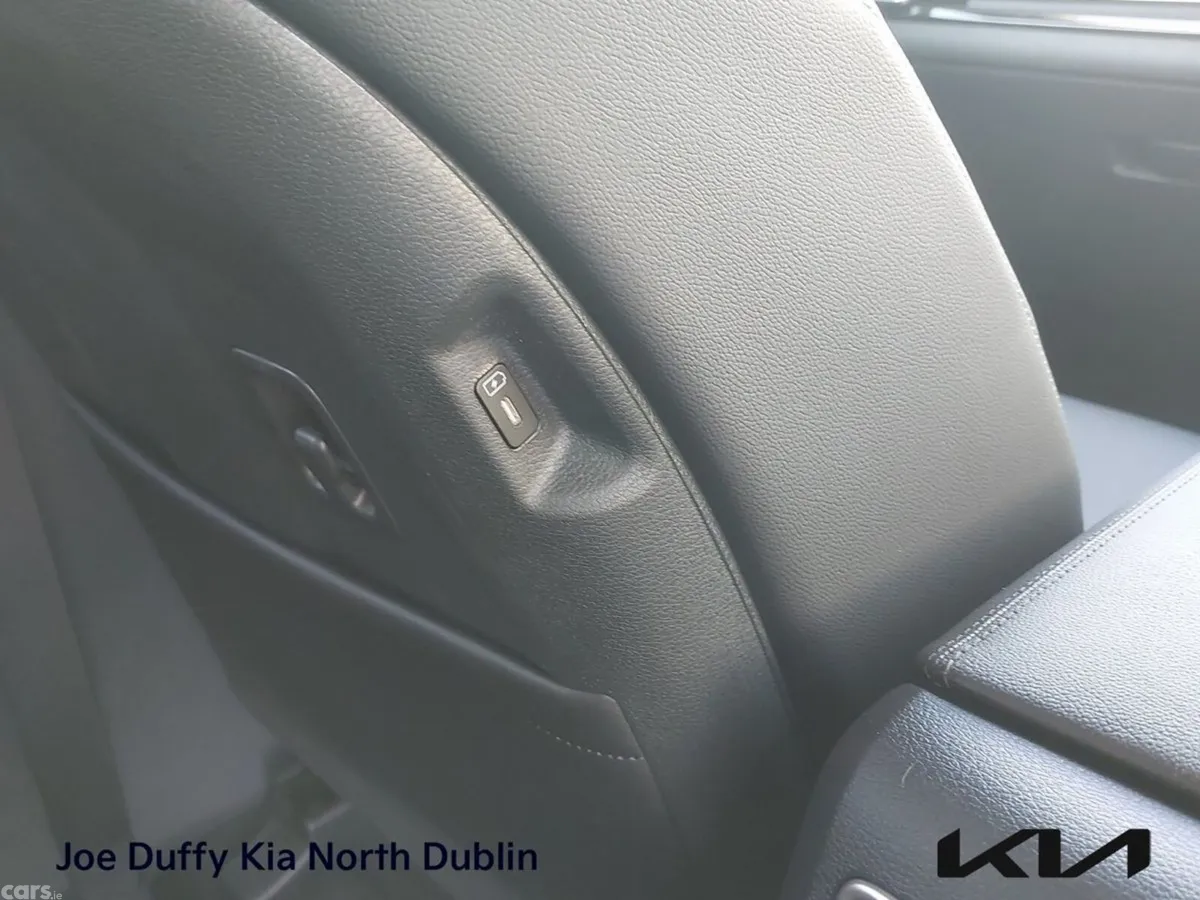Kia Sportage MPV, Petrol Hybrid, 2026, Blue
