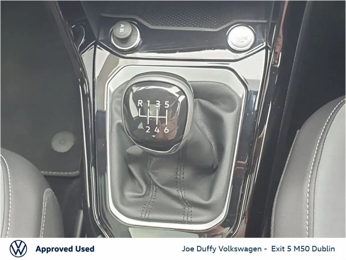 Volkswagen T-Roc SUV, Petrol, 2024, Grey