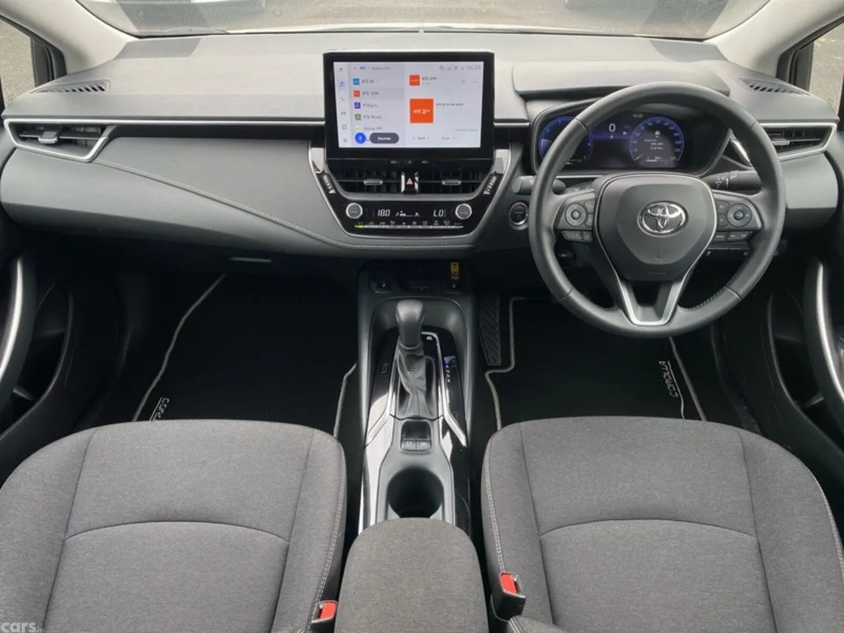 Toyota Corolla Saloon, Petrol Hybrid, 2025, Grey