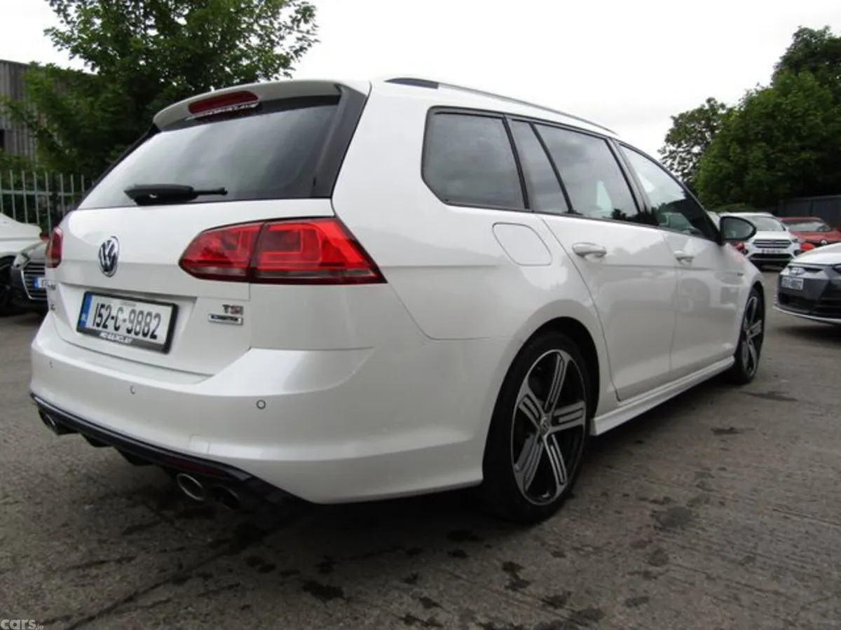 Volkswagen Golf Estate, Petrol, 2015, White