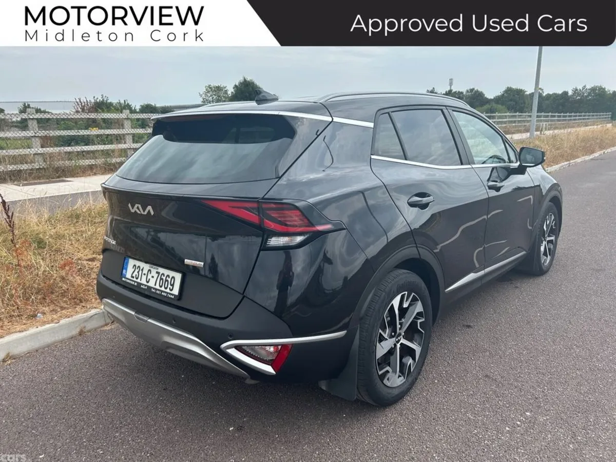 Kia Sportage SUV, Diesel Hybrid, 2023, Black