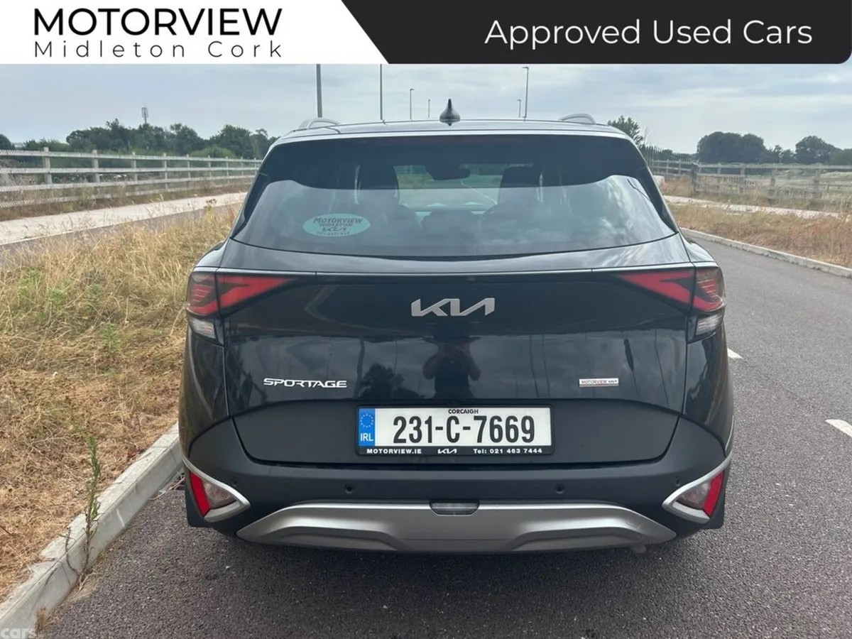 Kia Sportage SUV, Diesel Hybrid, 2023, Black