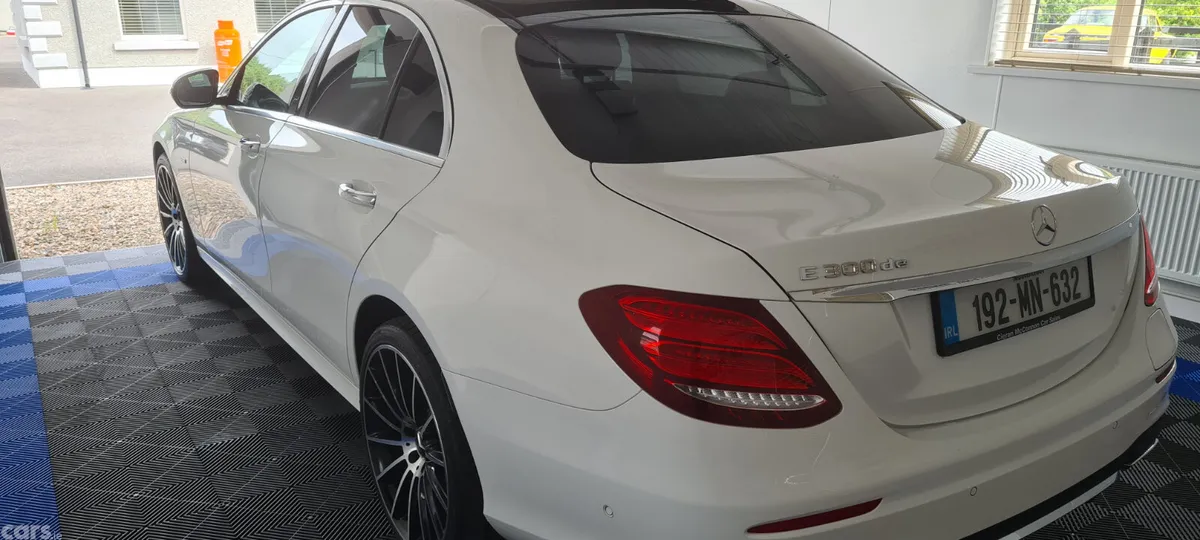 Mercedes-Benz E-Class Saloon, Diesel Plug-in Hybrid, 2019, White