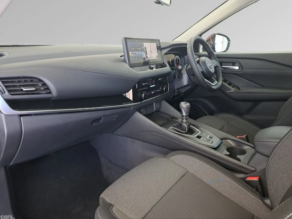 Nissan Qashqai SUV, Petrol, 2024, Grey