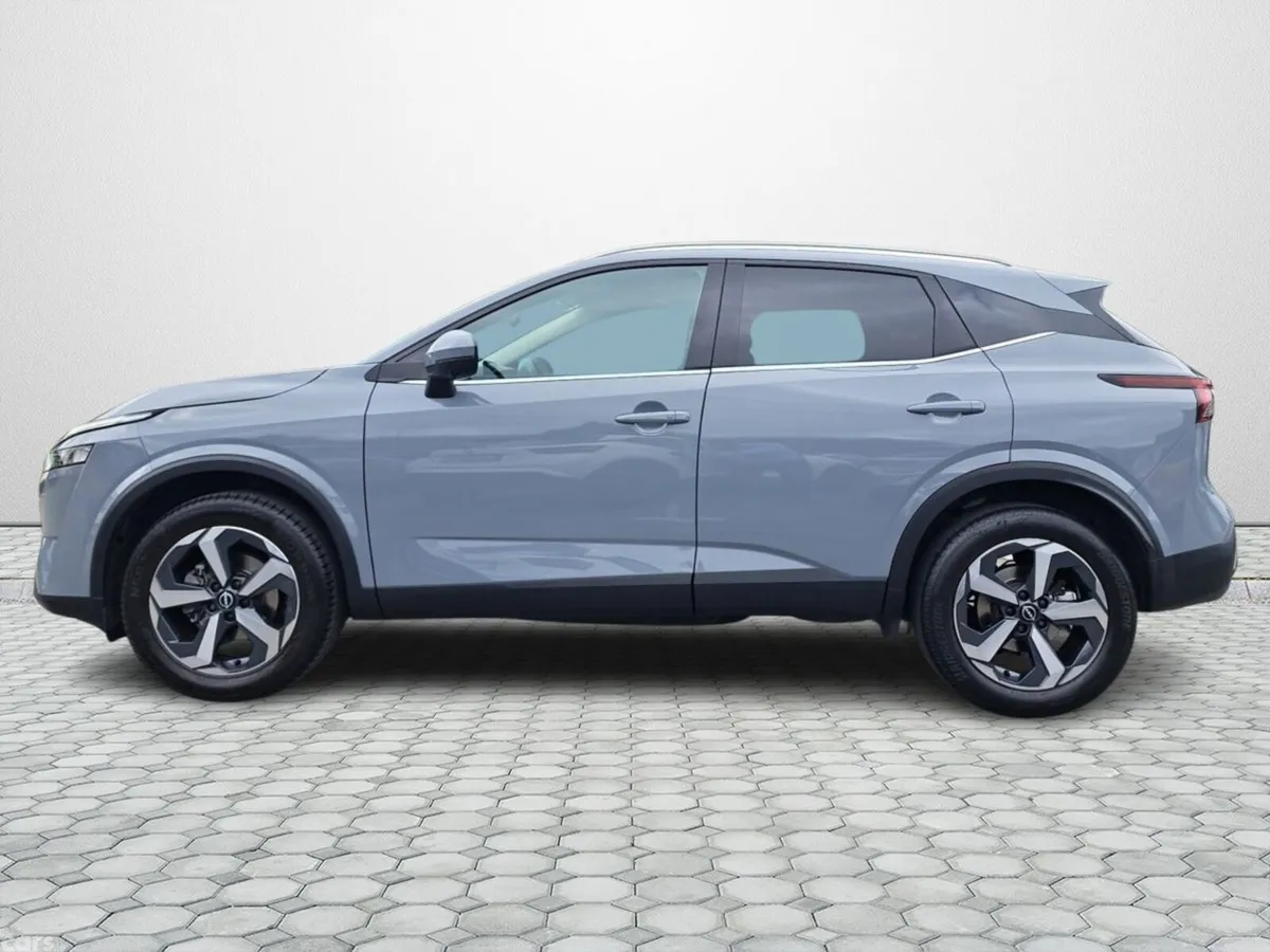 Nissan Qashqai SUV, Petrol, 2024, Grey