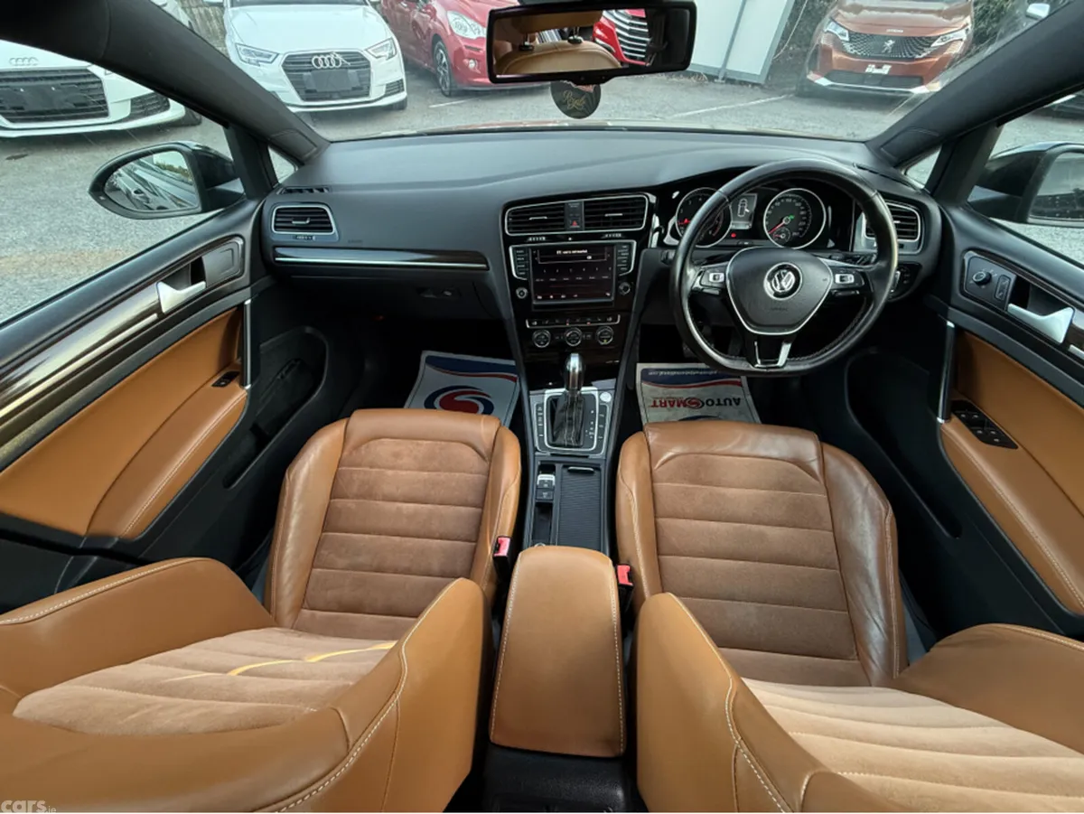 Volkswagen Golf Hatchback, Petrol, 2015, Black