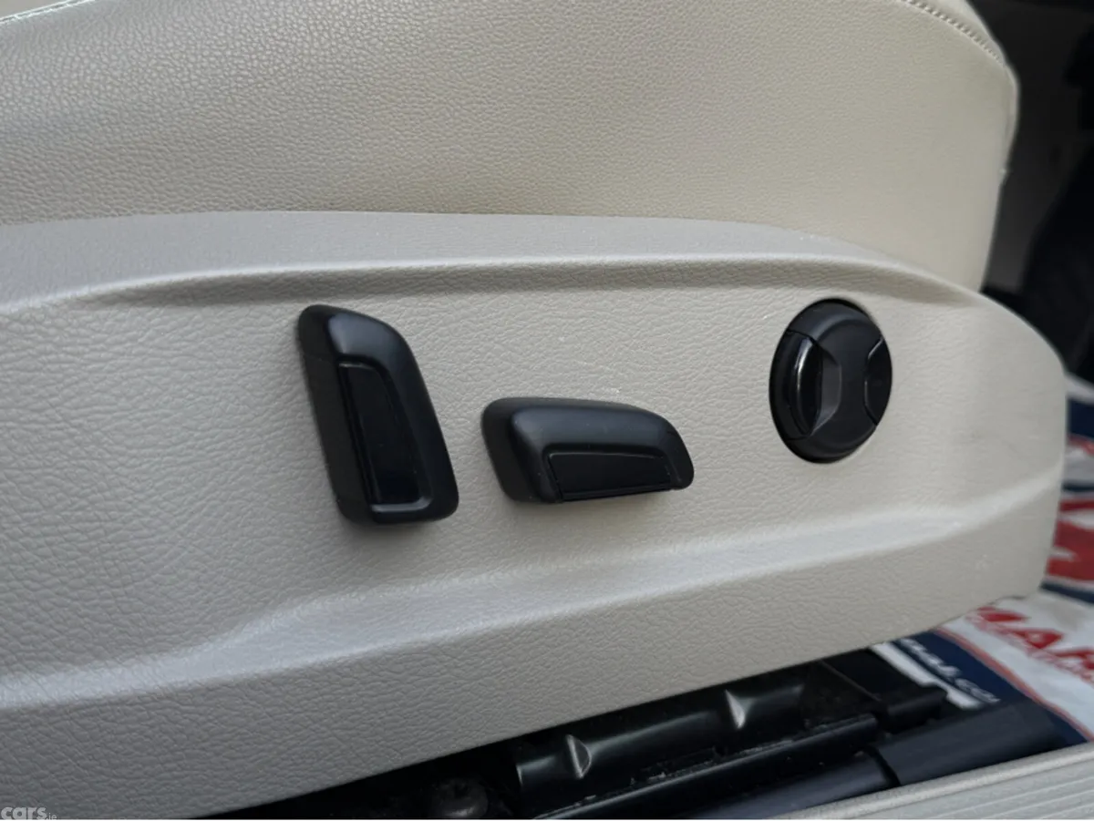 Volkswagen Golf Hatchback, Petrol, 2015, Blue