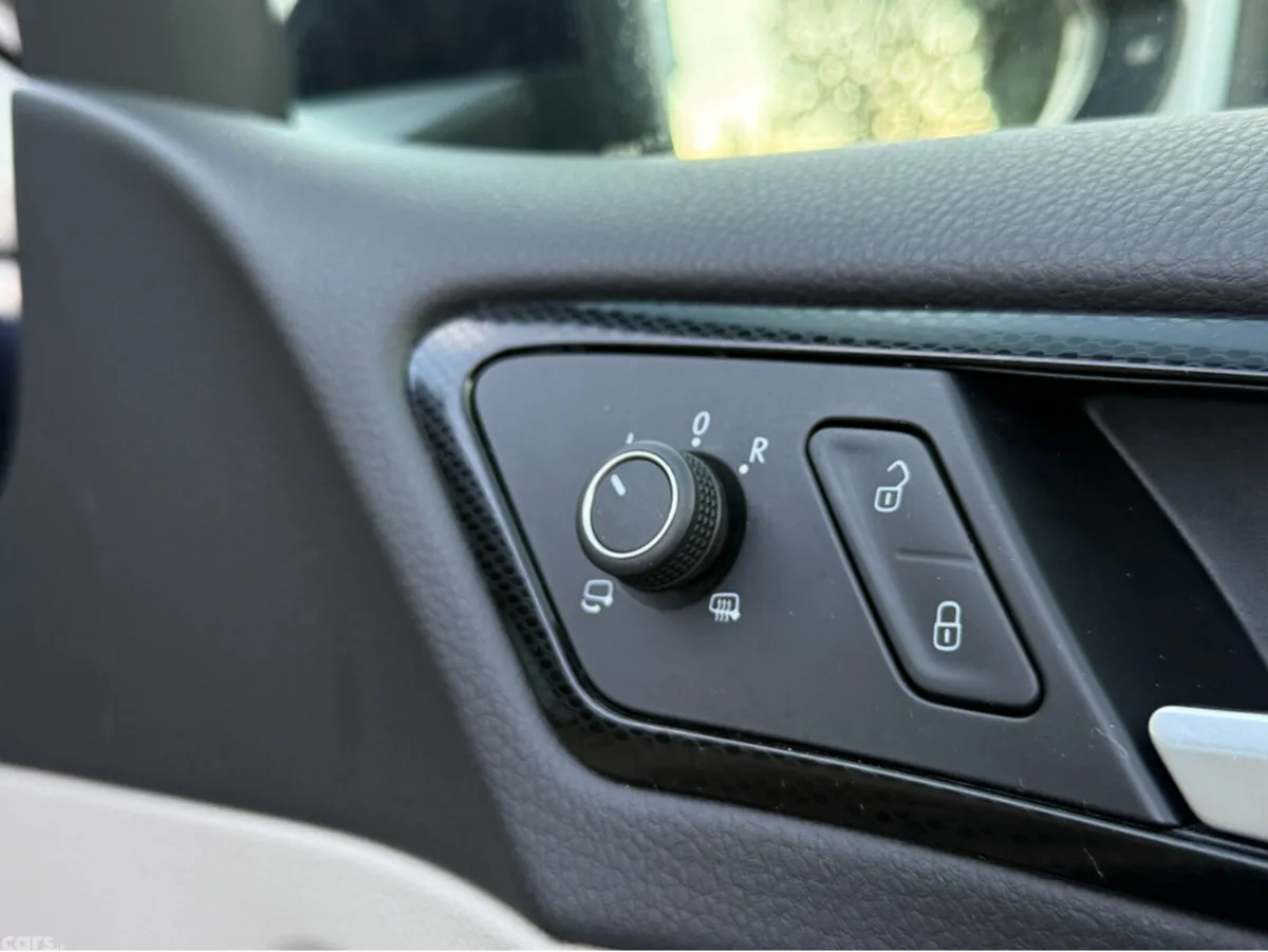 Volkswagen Golf Hatchback, Petrol, 2015, Blue