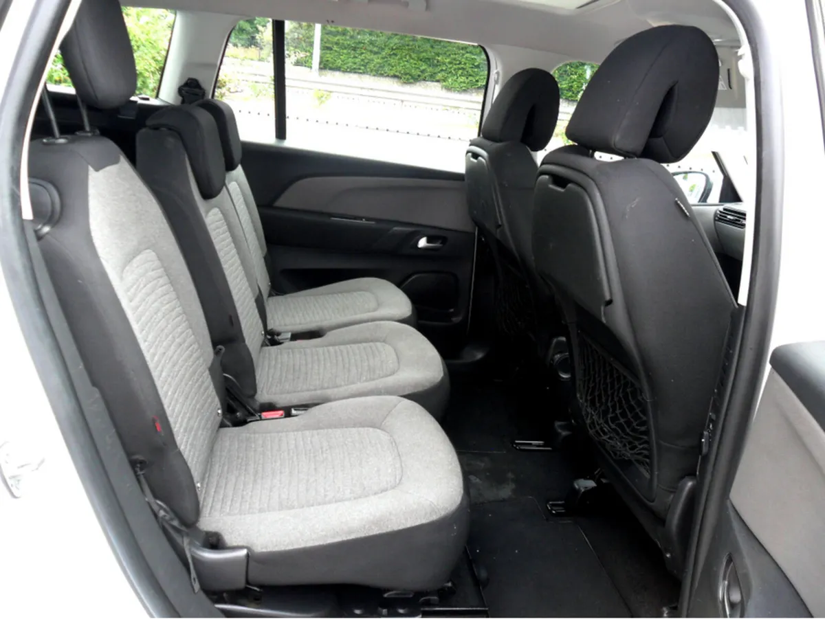 Citroen Grand C4 Picasso MPV, Diesel, 2015, White
