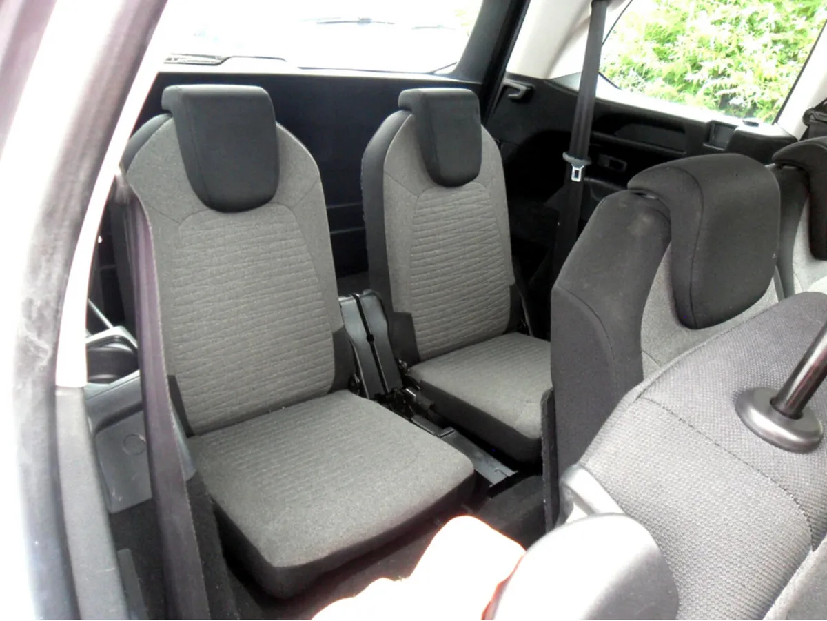 Citroen Grand C4 Picasso MPV, Diesel, 2015, White
