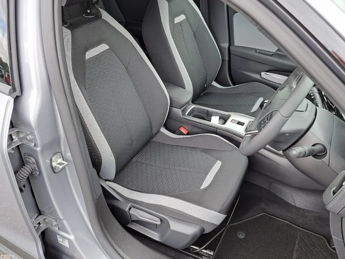 Opel Mokka SUV, Petrol, 2027, Grey
