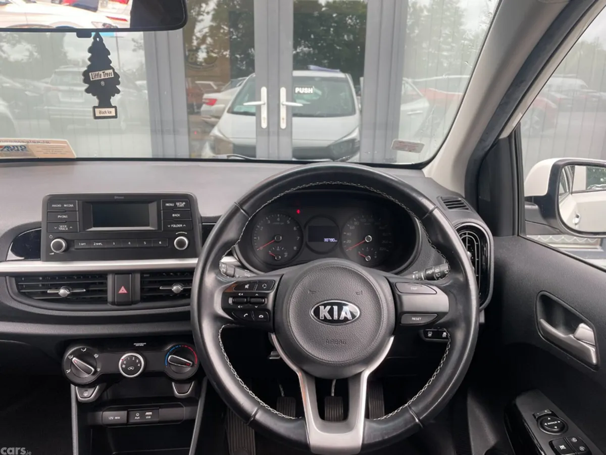 Kia Picanto Hatchback, Petrol, 2020, White
