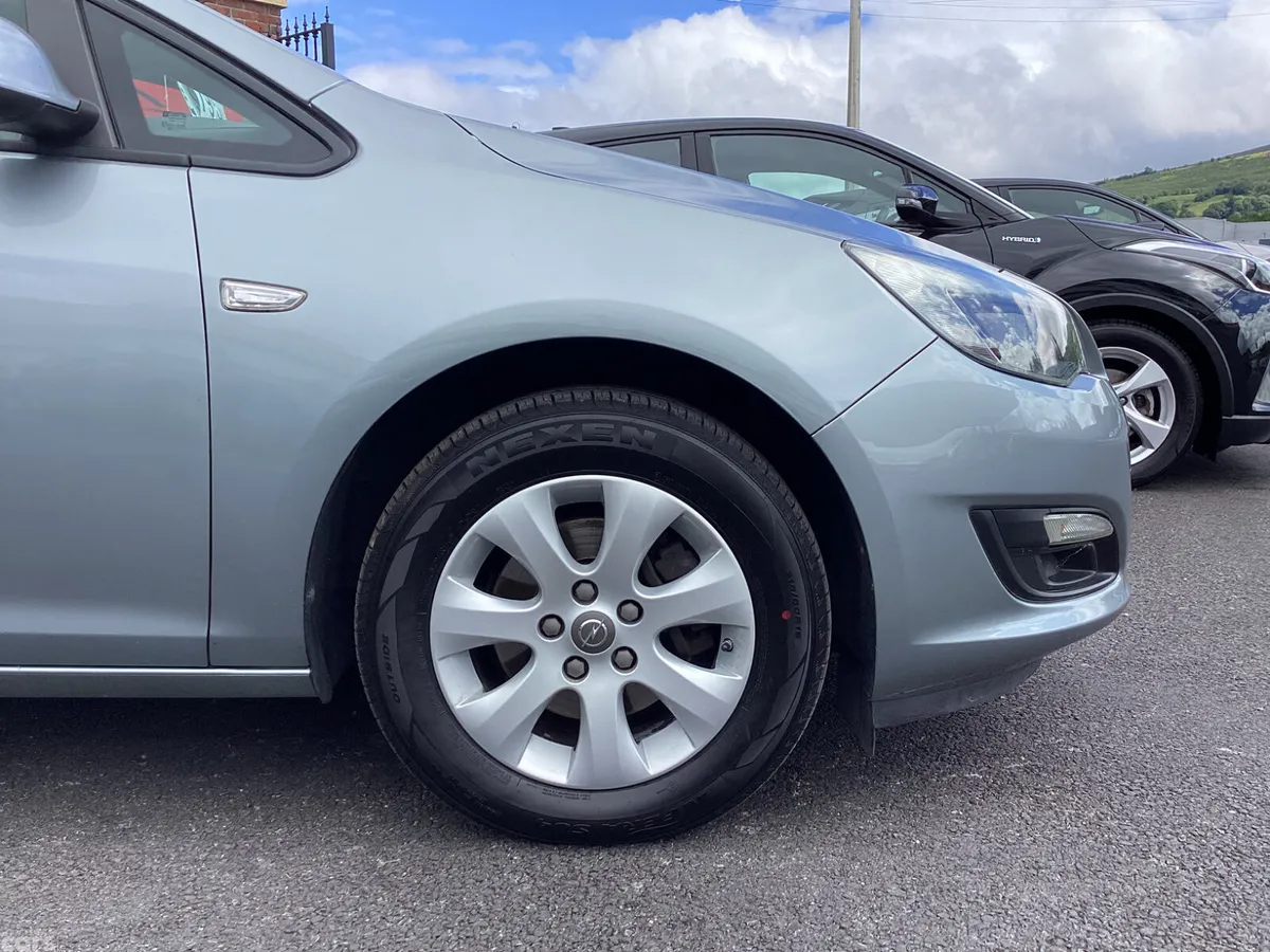 Opel Astra ** F.S.H, Clonmel
