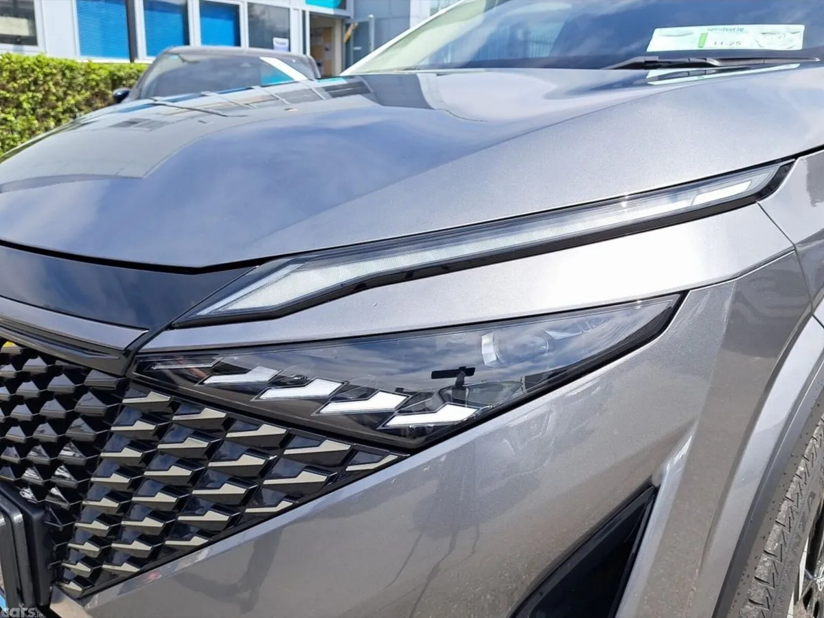 Nissan Qashqai SUV, Petrol Hybrid, 2025, Grey