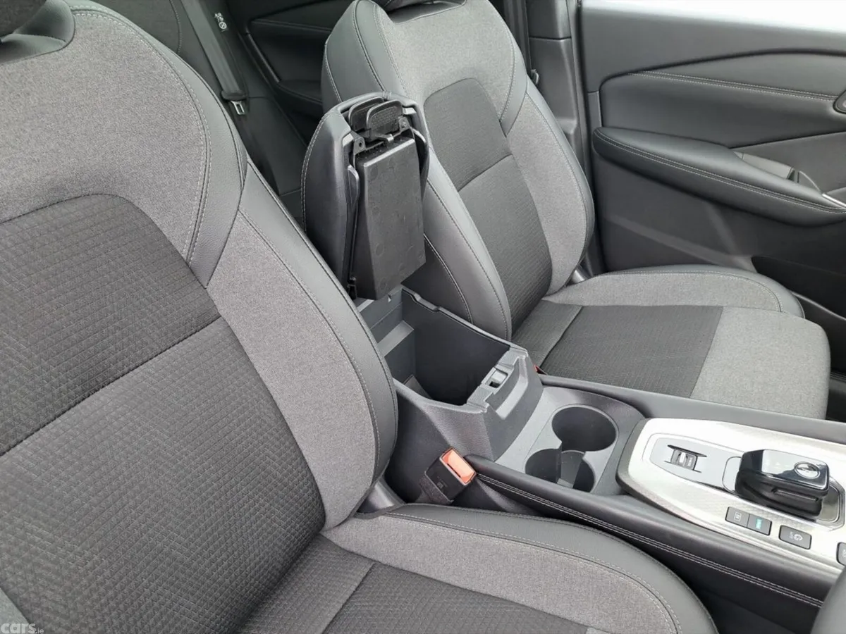 Nissan Qashqai SUV, Petrol Hybrid, 2025, Grey