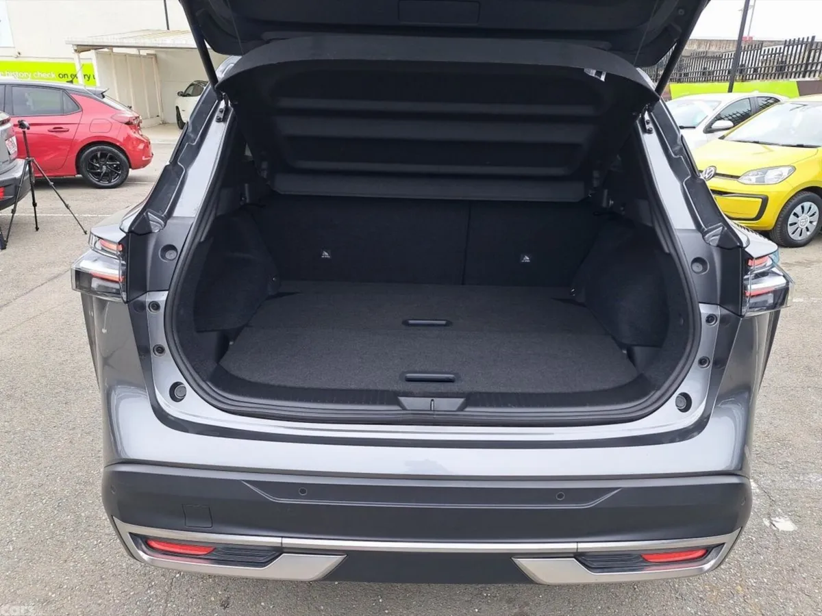 Nissan Qashqai SUV, Petrol Hybrid, 2025, Grey