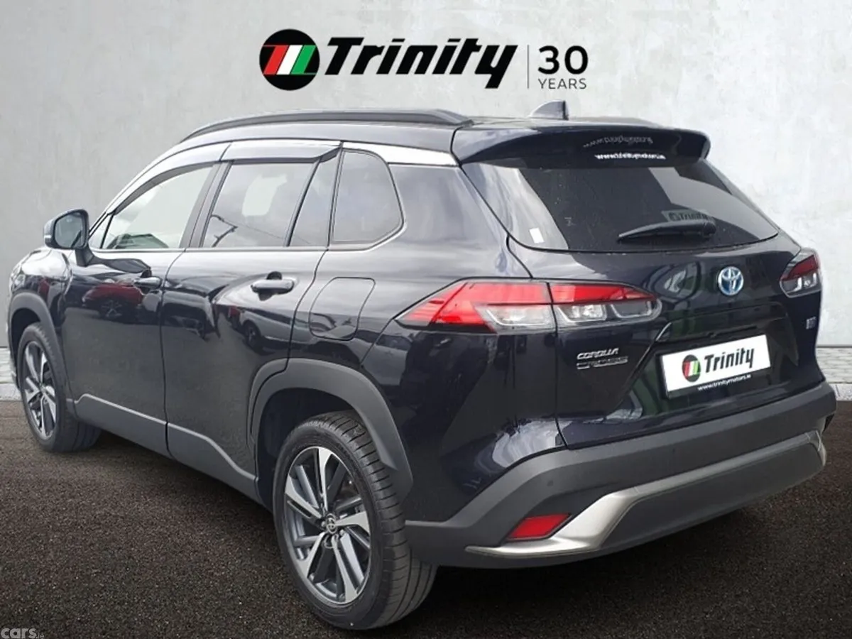 Toyota Corolla Cross SUV, Petrol Hybrid, 2022, Black