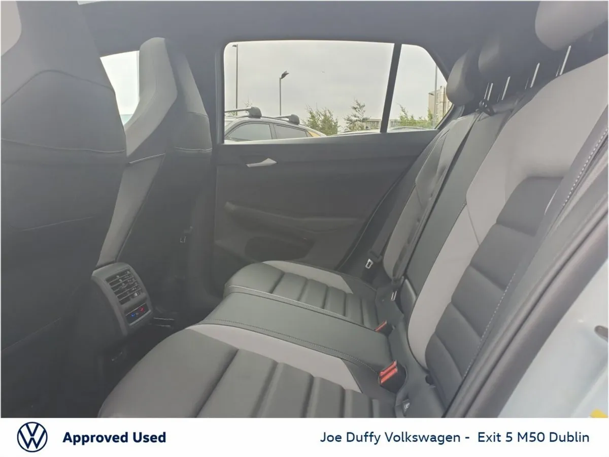 Volkswagen Golf Estate, Petrol Plug-in Hybrid, 2026, Blue