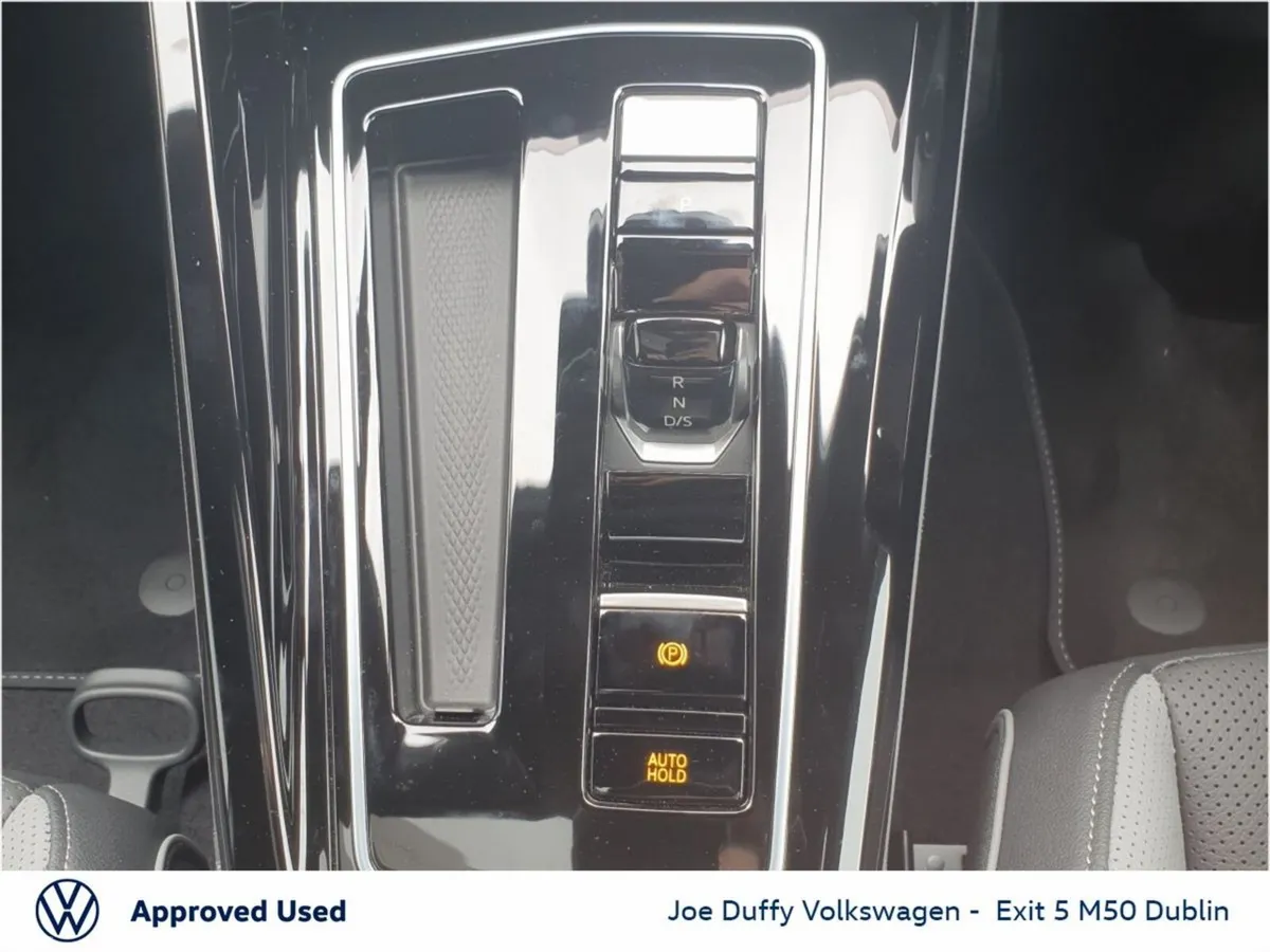 Volkswagen Golf Estate, Petrol Plug-in Hybrid, 2026, Blue