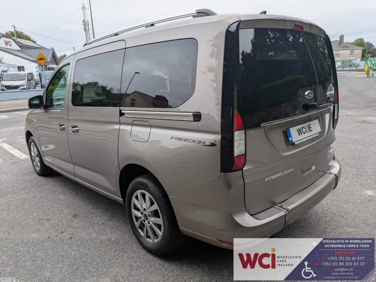 Ford Tourneo Connect MPV, Diesel, 2024, Silver