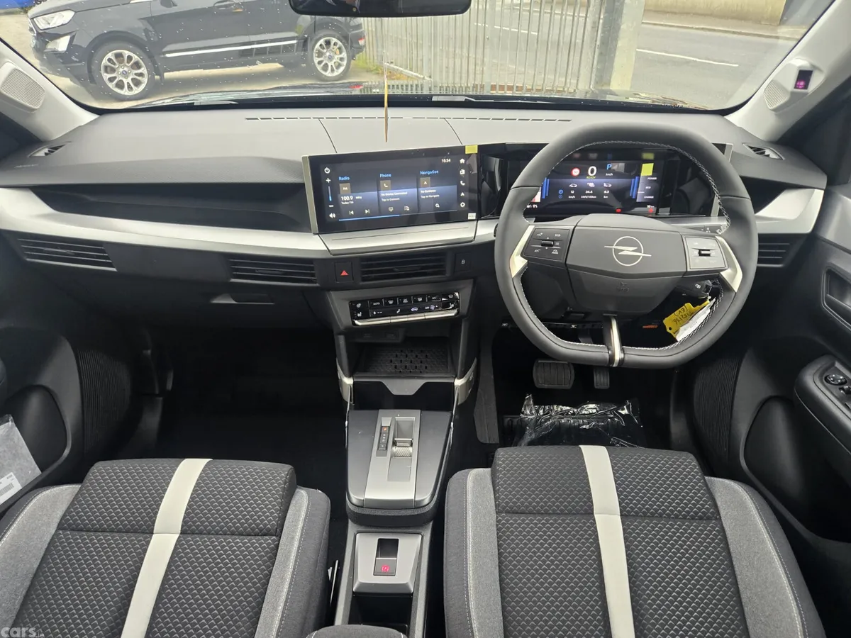 Opel Frontera SUV, Petrol Hybrid, 2026, Grey