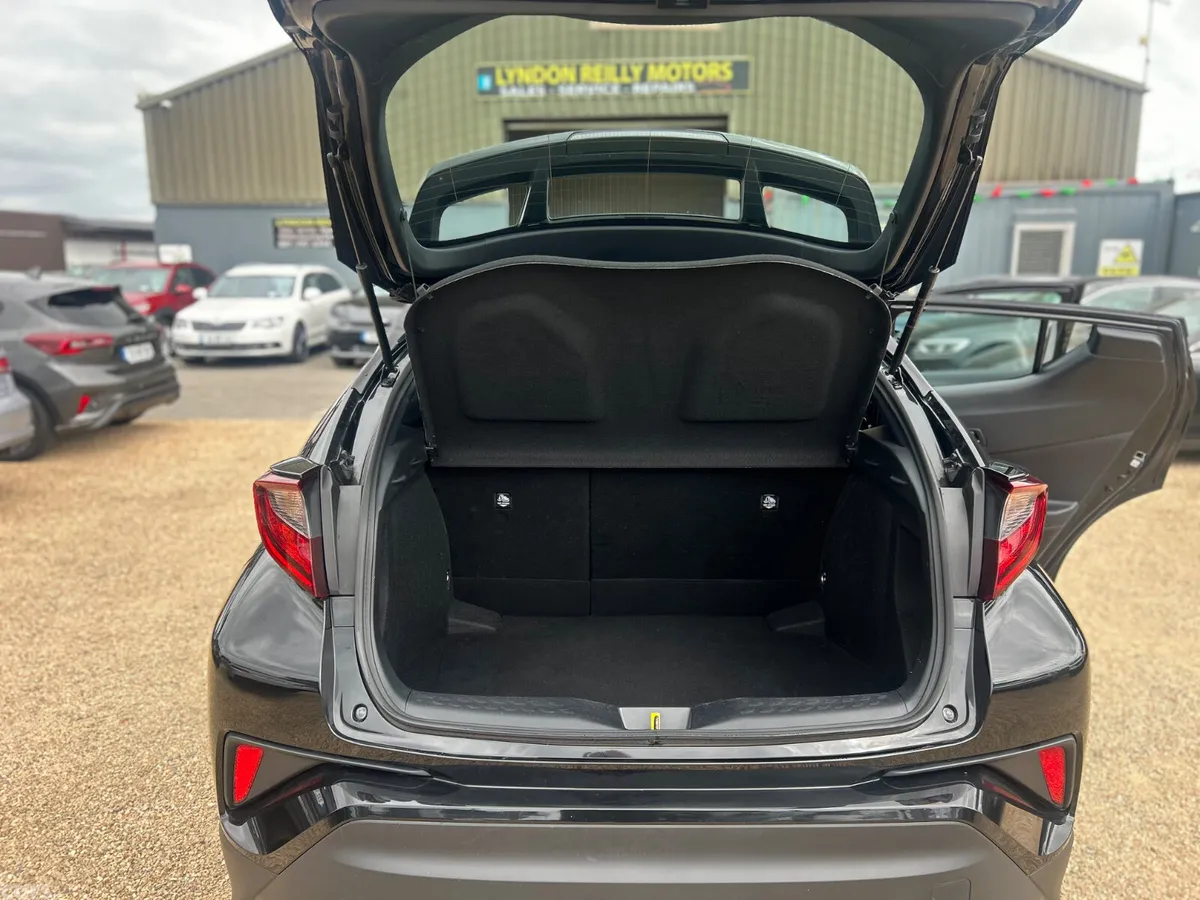 Toyota C-HR Hatchback, Petrol Hybrid, 2022, Black