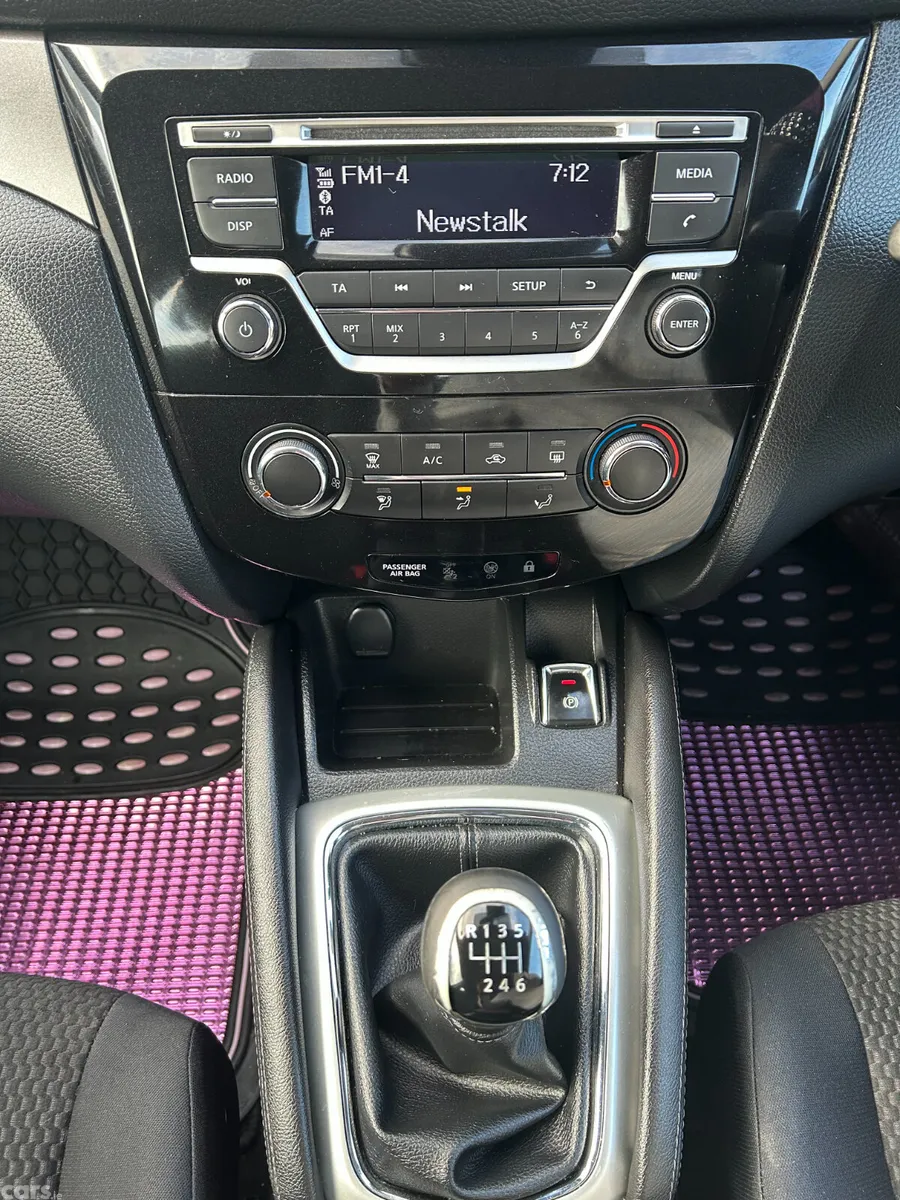 Nissan Qashqai Hatchback, Diesel, 2015, Blue